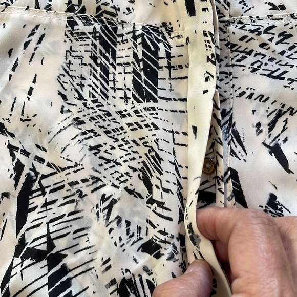 Robert Rodriguez Long Sleeve Abstract Print Buttoned Front Blouse (M) P/4/A1383 - Picture 10 of 10